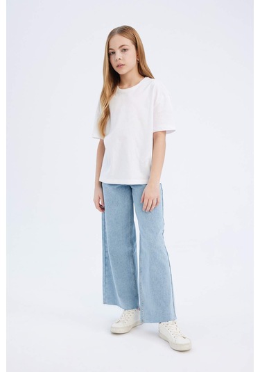 DeFacto Kız Çocuk Relax Fit Bisiklet Yaka Basic Düz Kısa Kollu Tişört D9099A825SMWT34 Beyaz