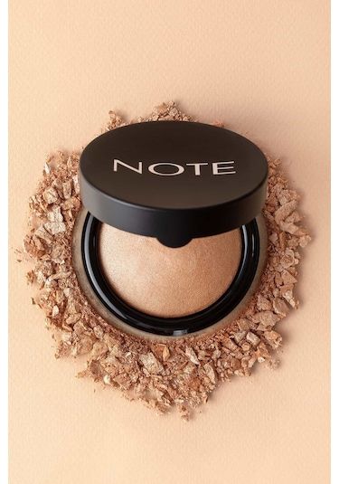 Note Cosmetics Baked Powder 01 Stardust Işıltılı Bitişli Highlighter Toz Yüz Pudrası