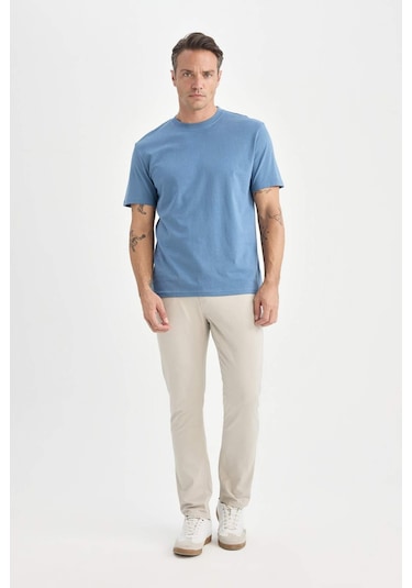 DeFacto %100 Pamuk New Regular Fit Bisiklet Yaka Basic Düz Kısa Kollu Tişört V7699AZ25SPIN195 DeFacto %100 Pamuk New Regular Fit Bisiklet Yaka Basic Düz Kısa Kollu Tişört V7699AZ25SPIN195