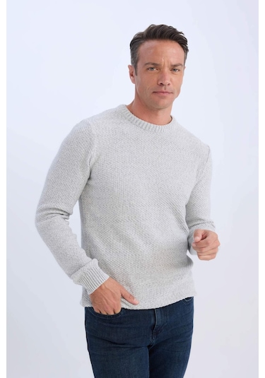 DeFacto Standart Fit Normal Kesim Bisiklet Yaka Dokulu Basic Düz Triko Kazak R1175AZ24WNGR210