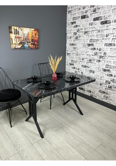 Sultan Siyah Mermer Mutfak Yemek Masası Balkon Masası Kavisli Köşe Metal Siyah Ayak 120 80 Cm