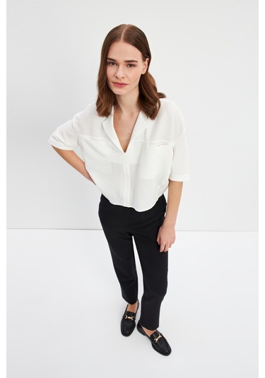 Stella Pulvis Beyaz Kısa Kol Cepli Bluz