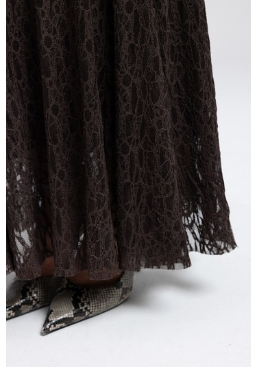 Veylia Uzun Kahve Dantel Etek Kahve