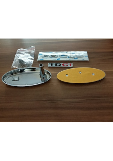 Focus 2 Ön Ve Arka Arma Focus Ve Tdci Bagaj Yazısı 2005 - 2011