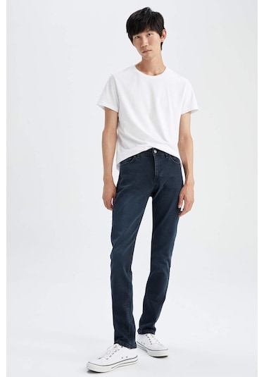 Defacto Pedro Slim Fit Dar Kalıp Normal Bel Dar Paça Jean Pantolon R8791AZ22AUIN196 İndigo