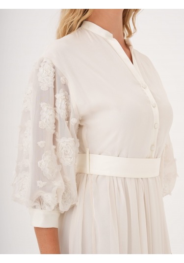 Dantel Detaylı Kemerli Şifon Gömlek Elbise Bej