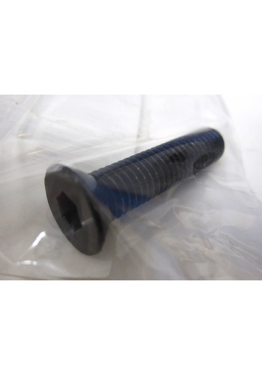 Tama L835 Kros Pedal Vidası