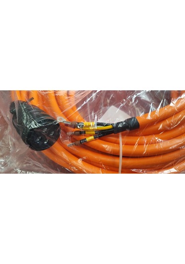 Delta %dacs3-capfe628c ,asd-b3 7.5kw Pur/28mt Frensiz Servo Güç Kablo