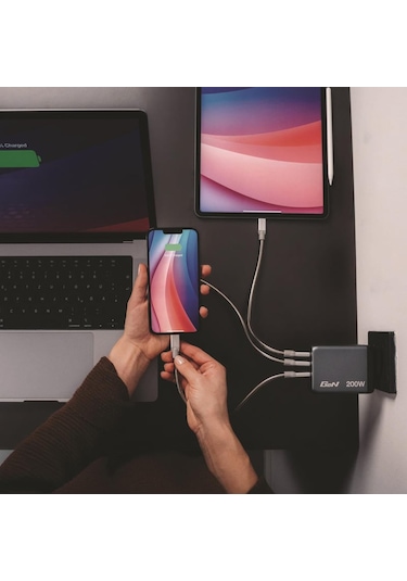 Verbatım GNC-200 32204 - V 200 W Gan Şarj Cihazı