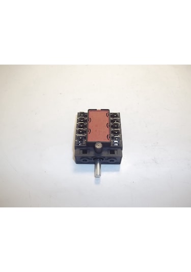 Çevirmeli Polyemit Fırın Anahtarı Beşli Soketli