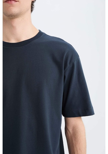 DeFacto Oversize Geniş Kalıp Bisiklet Yaka Basic Düz Kısa Kollu Tişört E6885AXNSNV163