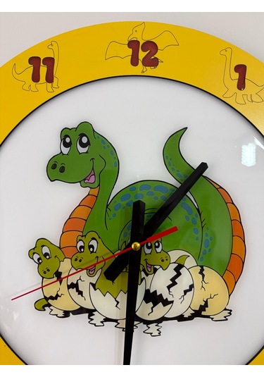 Çocuk Odası Duvar Saati - Epoksi Reçine Kaplamalı - Dinozor Ailesi - 40 Cm Ahşap