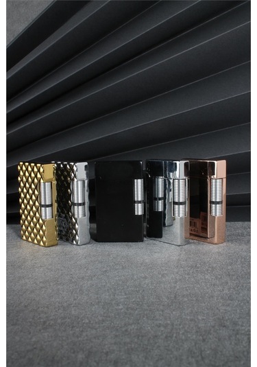 Silvio Monetti Altın Renk Özel Tasarım Kapaklı Gazlı Çakmak 24csm874mr03