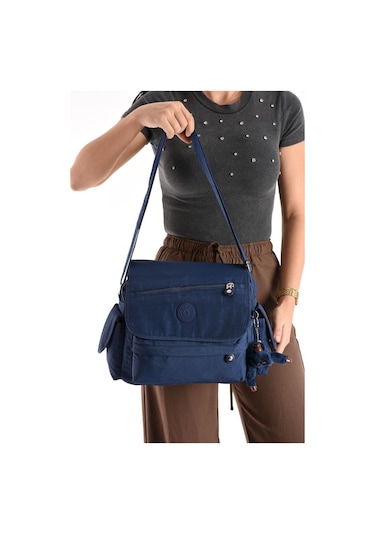 Postacı Okul Çantası Çapraz Askılı Büyük Boy 33 27 Cm Askı Uzunluğu 130 Cm Çok Cepli Kapaklı Omuz Lacivert