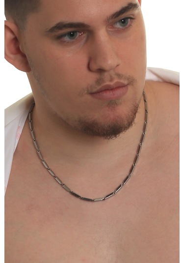 Labalaba Erkek Küp Üçgen Model Çelik Zincir Kolye Gümüş