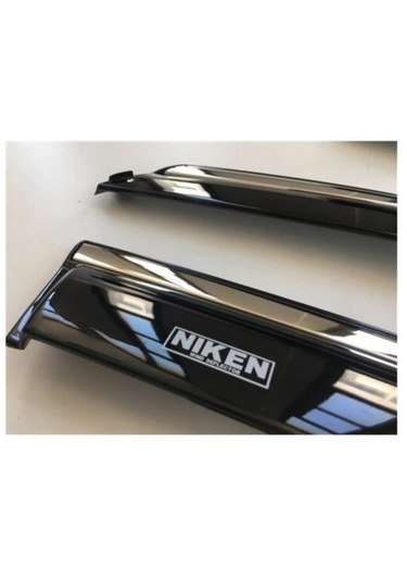 Nissan Qashqai Kromlu Cam Rüzgarlığı 2014 - 2020 Marka