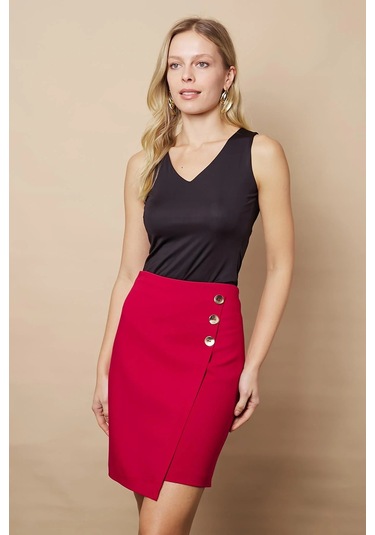 Kadın Arkadan Fermuarlı Düğme Detaylı Hafif Likralı Kumaş Diz Üstü Kalem Etek-bordo Bordo