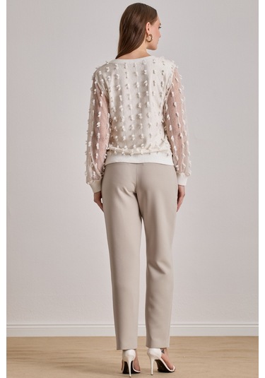 Dökümlü Ekru Dantel Bluz Ekru