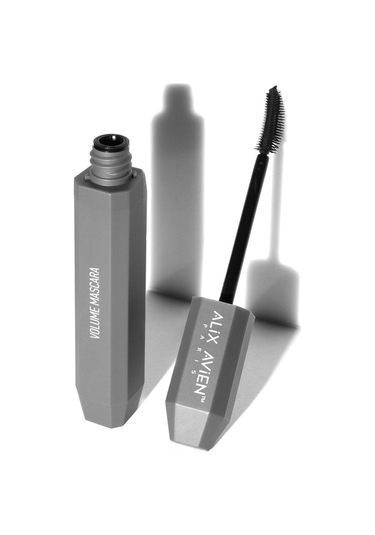 Alix Avien Suya Dayanaklı Yoğun Pigmentasyonlu Hacim Veren Doğal Kıvrımlı Siyah Maskara Waterproof Mascara