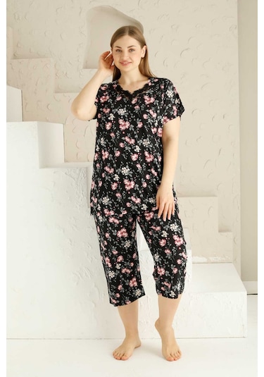 Anne Kalıp Tunik Büyük Beden Kapri-battal Beden Dantel Detay Kısa Kol Viskon Bermuda Pijama Takımı Siyah Pembe Çok Renkli
