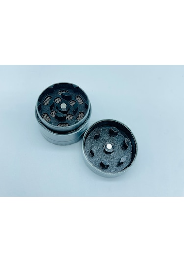 Çelik Metal 3 Parça Tütün Öğütücü Kabartmalı Desenli Grinder 30 MM