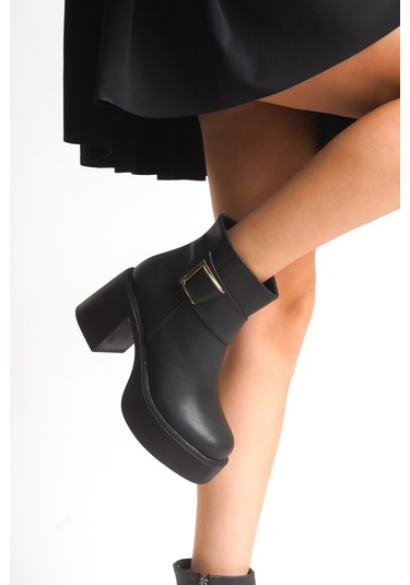 Ventes Aksesuar Detaylı Kalın Taban Ve Topuklu Kadın Bot 914310-z Siyah
