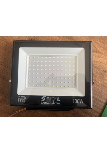 100 W Led Projektör
