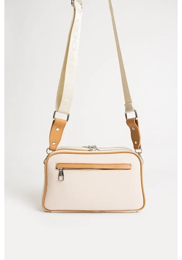 Just Polo Kadın Günlük Kullanıma Uygun Lakoste Ayarlanabilir Askılı Lüks Omuz Çantası Shoulder Bag Bej