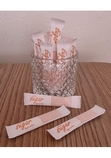 Self Stick Şeker Kırmızı Sugar Logolu Net:3 Kg. 3 Gr.e X 1000 Ad.e Tekli