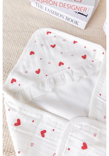 Kalp Desenli Müslin 100% Pamuk 10'lu Kız Bebek Hastane Çıkışı Bebek Takımı Set