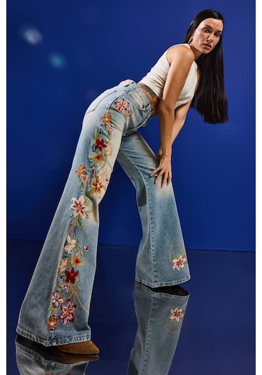 Itsbasic Kadın T.kot Rengi 4s6-32 Flare Fit Elastan Kumaş Özel Nakış Detaylı Tasarım Denim Jean