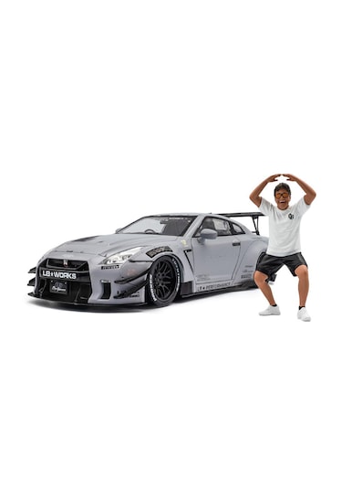 1:18 Solido 2024 Nissan Gtr R35 Liberty Walk Edition With Wataru Kato Figurine