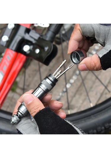 Geeksen Alüminyum Kasa İçerisinde Hızlı Tamir Seti - Pnömatik Lastik Delik Tamiri, Valf Çekirdek Kaldırma Ve Debris Temizleme Aracı Gümüş