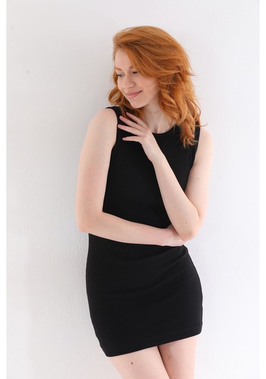 Kallima Siyah Kolsuz Diz Üstü Mini Fitilli Esnek Kalem Elbise Siyah