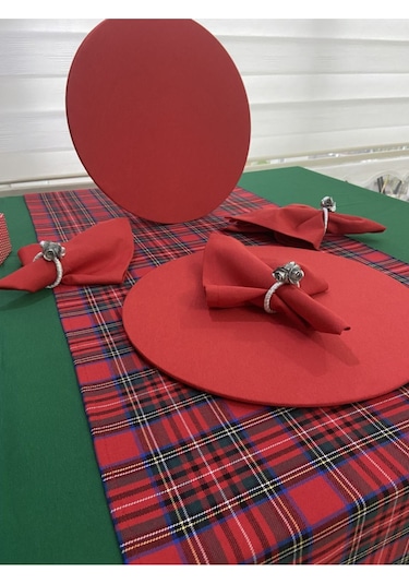 Koyu Yeşil Masa Örtüsü , Yılbaşı Runner , 4 Kırmızı Supla Seti , 4 Peçete