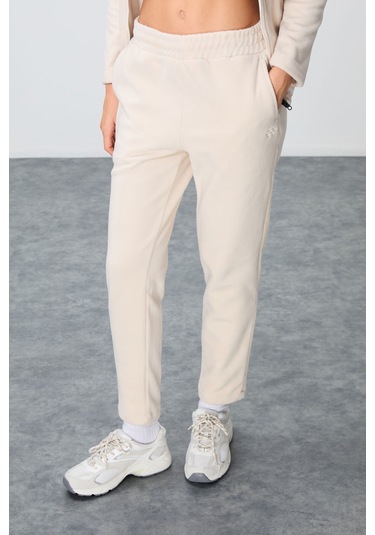 Tommy Life Bej Kalın Yumuşak Dokulu Dik Yaka Oversize Nakışlı Polar Kadın Eşofman Takım -95339 Bej