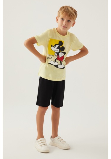 Mickey Mouse Beyond Açık Sarı Erkek Çocuk Bermuda Takım 5274-42798 Açık Sarı