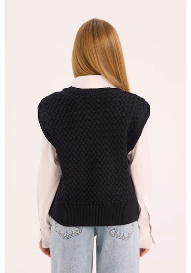 DeFacto Kız Çocuk Bisiklet Yaka Triko Süveter D9212A825SPNV251