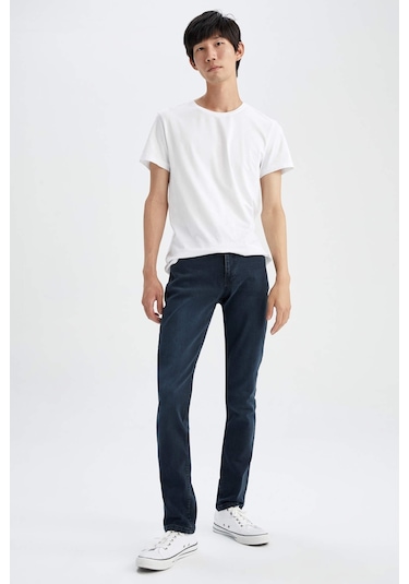 Defacto Pedro Slim Fit Dar Kalıp Normal Bel Dar Paça Jean Pantolon R8791AZ22AUIN196 İndigo