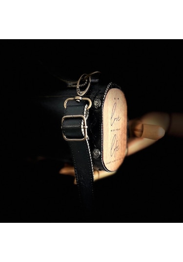 Hakiki Deri, El Yapımı Bayan Çanta, Bayan Cüzdan Larissa V34 Taş - Siyah