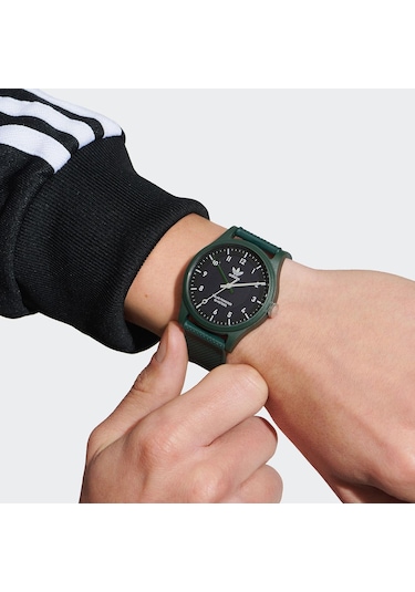 Adidas Adaost22557 Kadın Kol Saati Yeşil