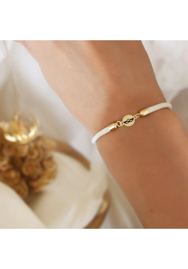 Archin Balmaske Temalı Yuvarlak Motifli 14 Ayar Altın Plakalı Beyaz Örgülü Hediye Bileklik-476sembol Bal Maske