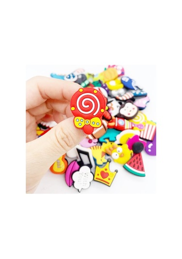 50 Adet Crocs Uyumlu Karikatür Ayakkabı Terlik Aksesuar