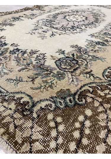 El Dokuma Isparta Halısı 113X207 Eskitme Yeşil Göbekli %100 Yün !