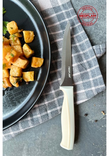 Neoflam Fika Tırtıklı Steak Bıçağı Bej 11 Cm D-neofek011