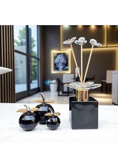 Dekoratif Kristal 7 Parça Set Üçlü Elma Ve Koku Şişesi Siyah Gold 01