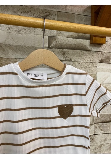 Aysbebe Kalp Nakışlı Çizgili Tişört + Tayt Buzi Kumaş Takım Kahverengi