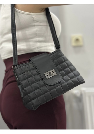 Biçomi Kapaklı Kapitone Siyah Cilt Çanta Siyah