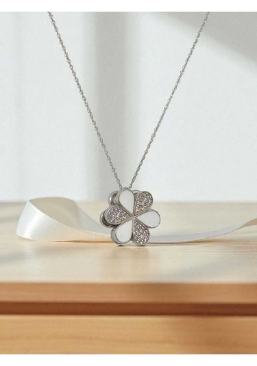 Dönen Mineli Taşlı Beyaz Çiçek Figürlü 925 Ayar Gümüş Kolye Hareketli Ve Zarif Tasarım Gümüş