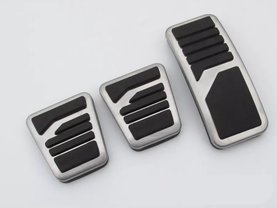 Aubrac Mitsubishi İçin Pedallar İçin Takozlar 163650012